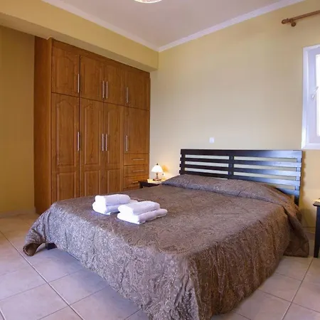 Vila Skala Sleeps 6 T228146 *