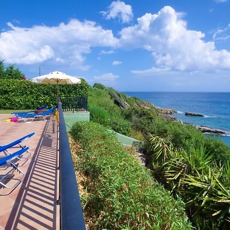 Vila Skala Sleeps 6 T228146