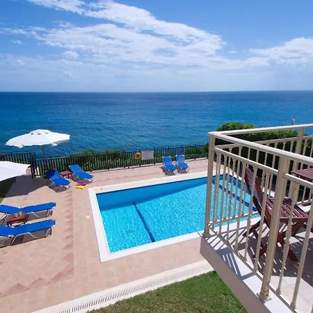Skala Sleeps 6 T228146 Vila *